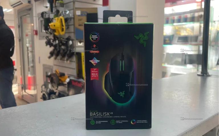 Мышь проводная Razer Basilisk V3