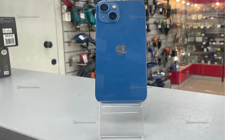 Apple iPhone 13 4/128 ГБ
