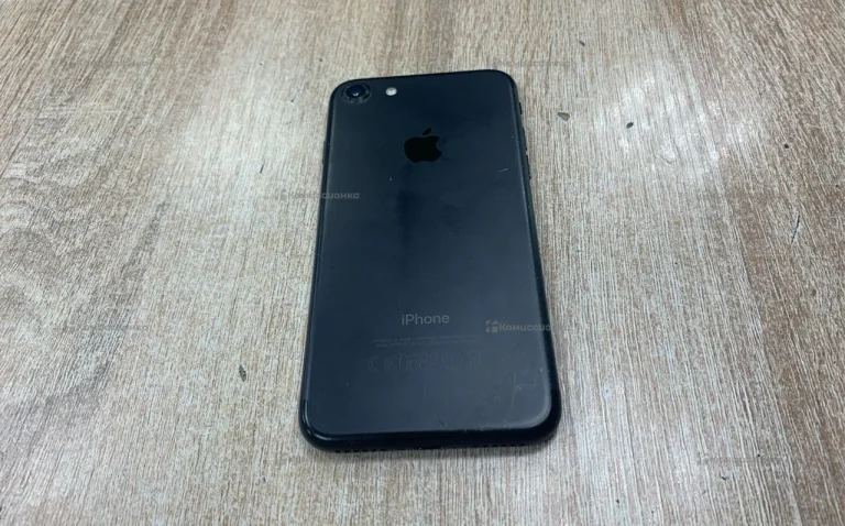 Apple iPhone 7 2/128 ГБ