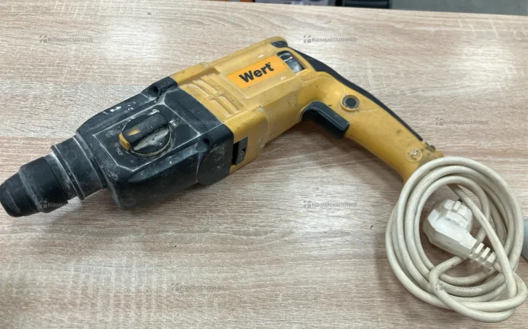 Перфоратор Wert ERH 0724HRE