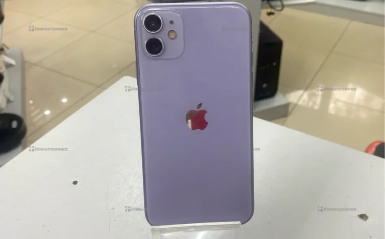 Apple iPhone 11 4/128 ГБ