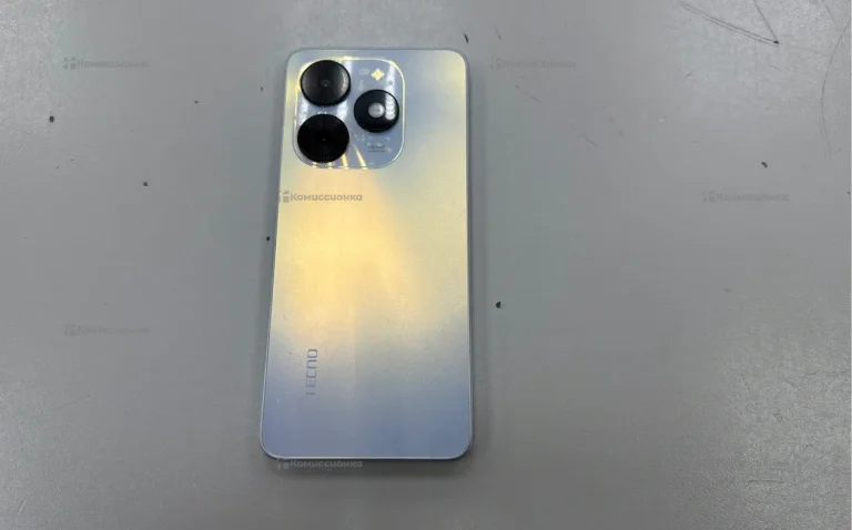 Tecno Spark Go 1 4/64 ГБ