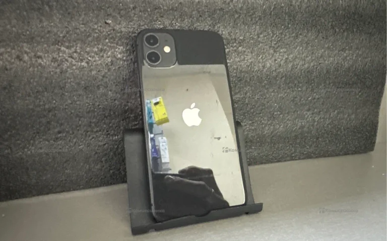 Apple Iphone 11 64 ГБ