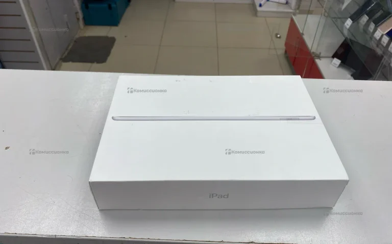Планшет Apple iPad 10.2 (7-го поколения) 32ГБ