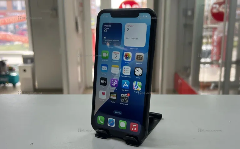 Apple iPhone 11 4/64 ГБ
