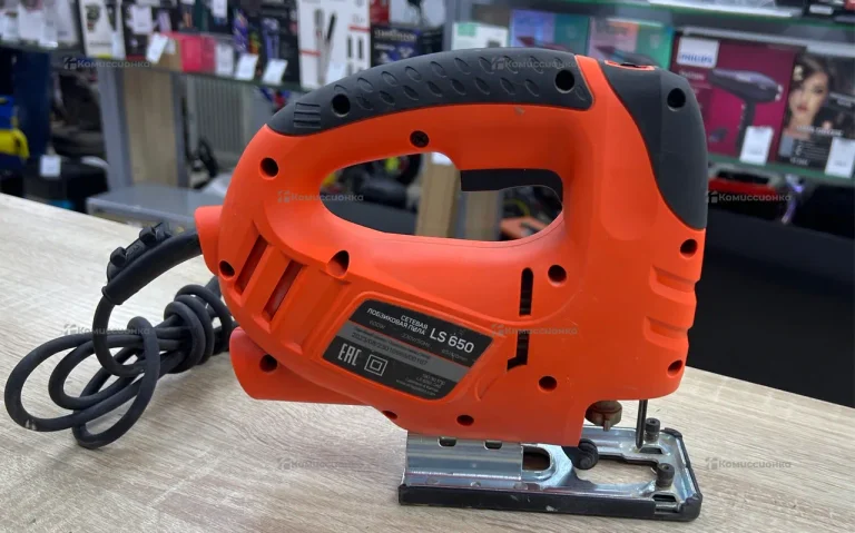 Электролобзик PATRIOT LS 650