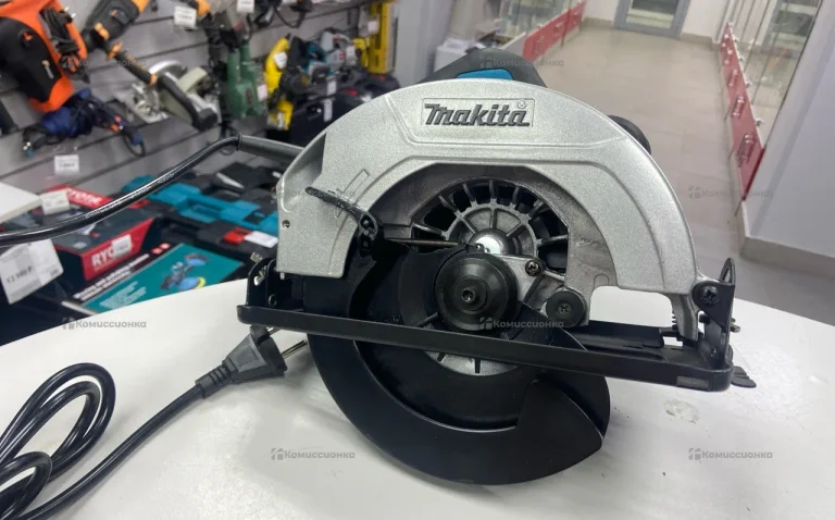Циркулярная диск/пила сетевая Makita HS7000