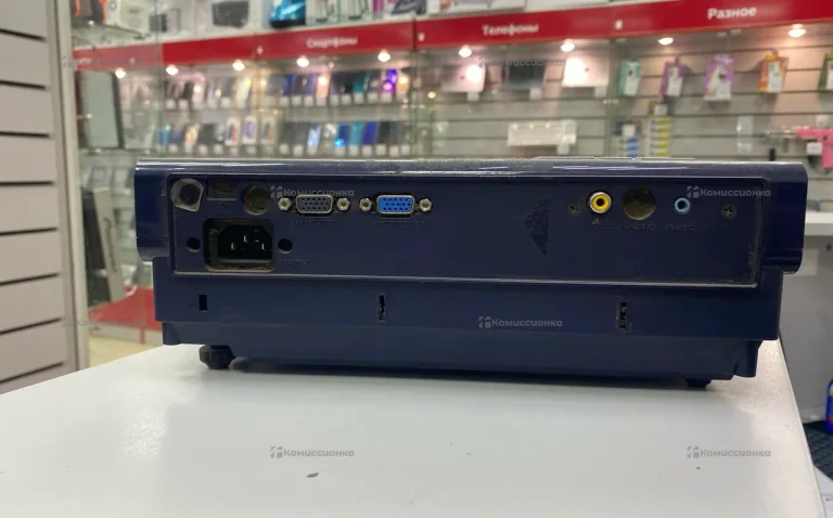 Проектор  BenQ M611C