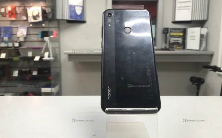 Honor 8A 2/32 ГБ
