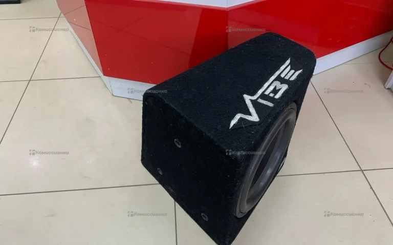 Сабвуфер  Machete