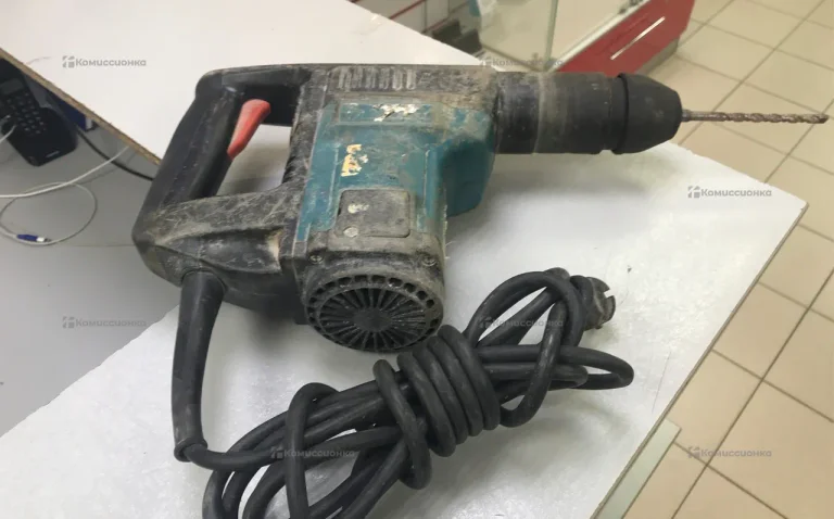 перфоратор makita..