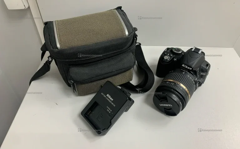 Фотоаппарат Nikon D3100 Объектив Tamron 18-270MM