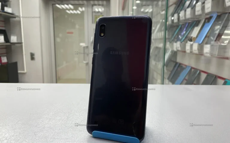 Samsung Galaxy A10 2/32 ГБ