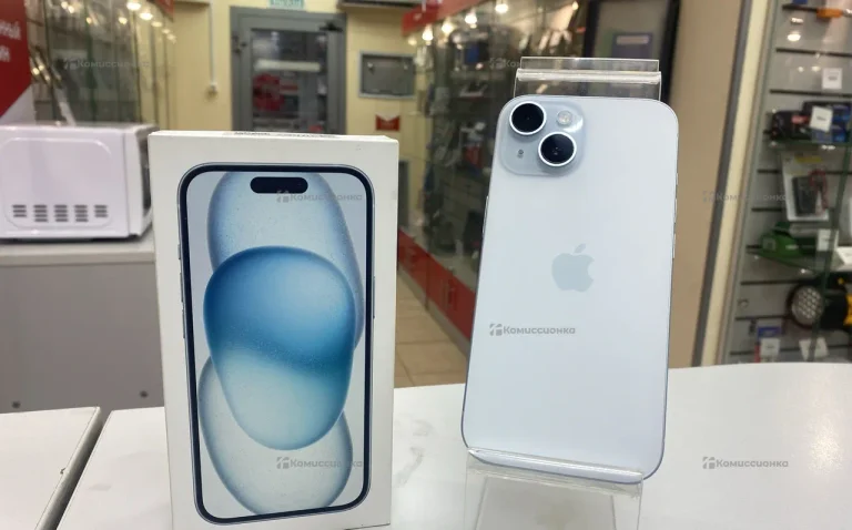 Apple iPhone 15 6/256 ГБ