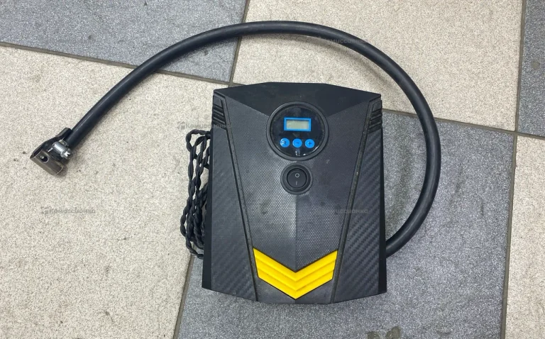 Компрессор авто Mega Mag S551V