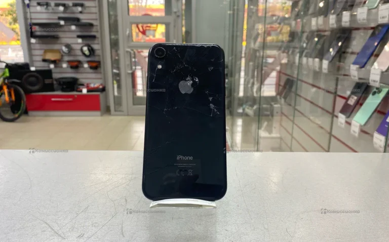 Apple iPhone XR 3/64 ГБ