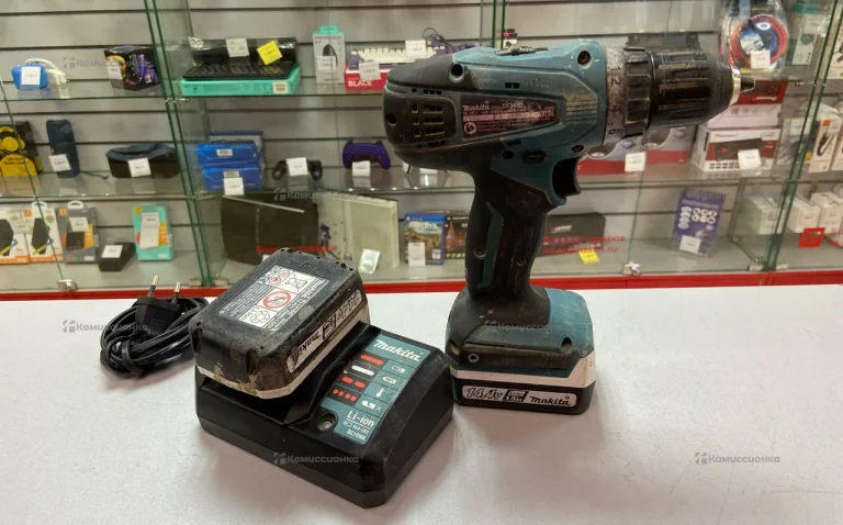 Дрель-шуруповерт makita DF347D