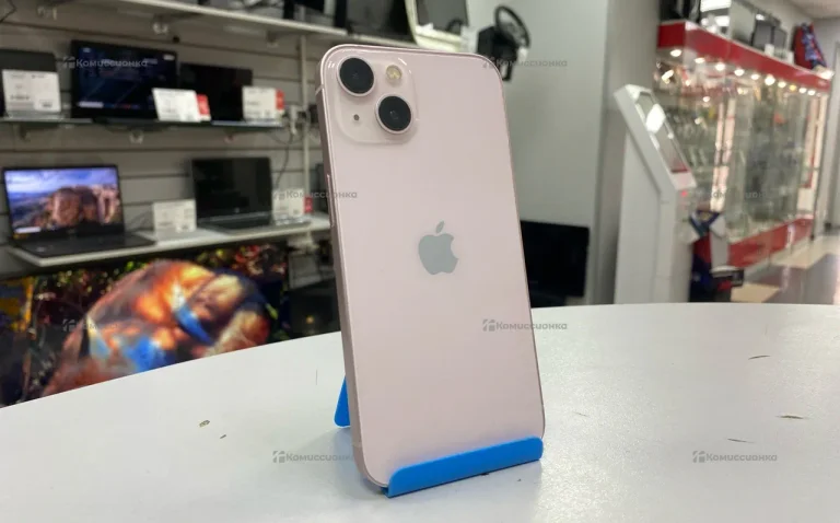Телефон Apple Iphone 13 128 ГБ.