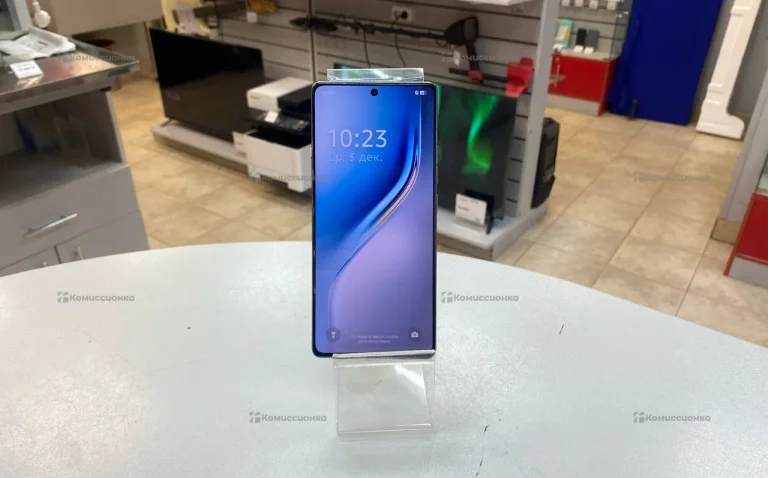 Tecno Camon 40 12/256 ГБ