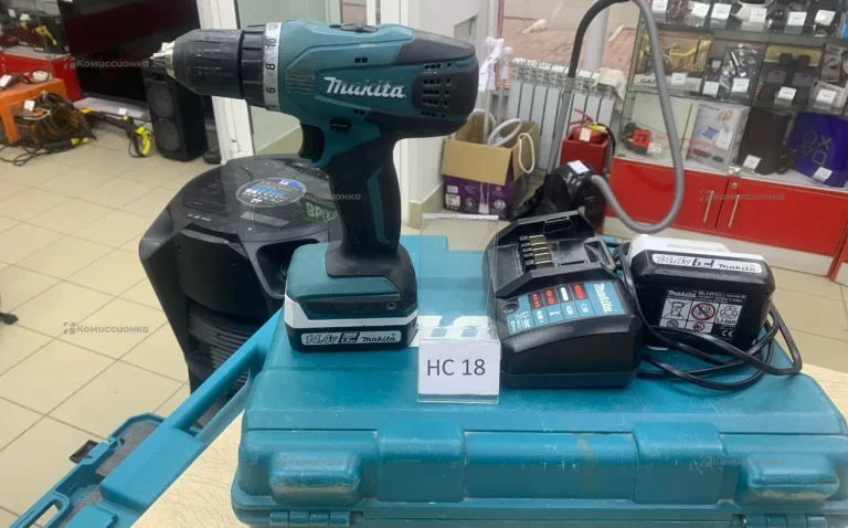 Дрель-шуруповерт makita DF347D
